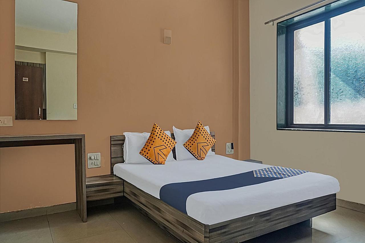 Mangvadi Oyo Flagship 75444 Hotel Kinara Lodging & Boarding المظهر الخارجي الصورة