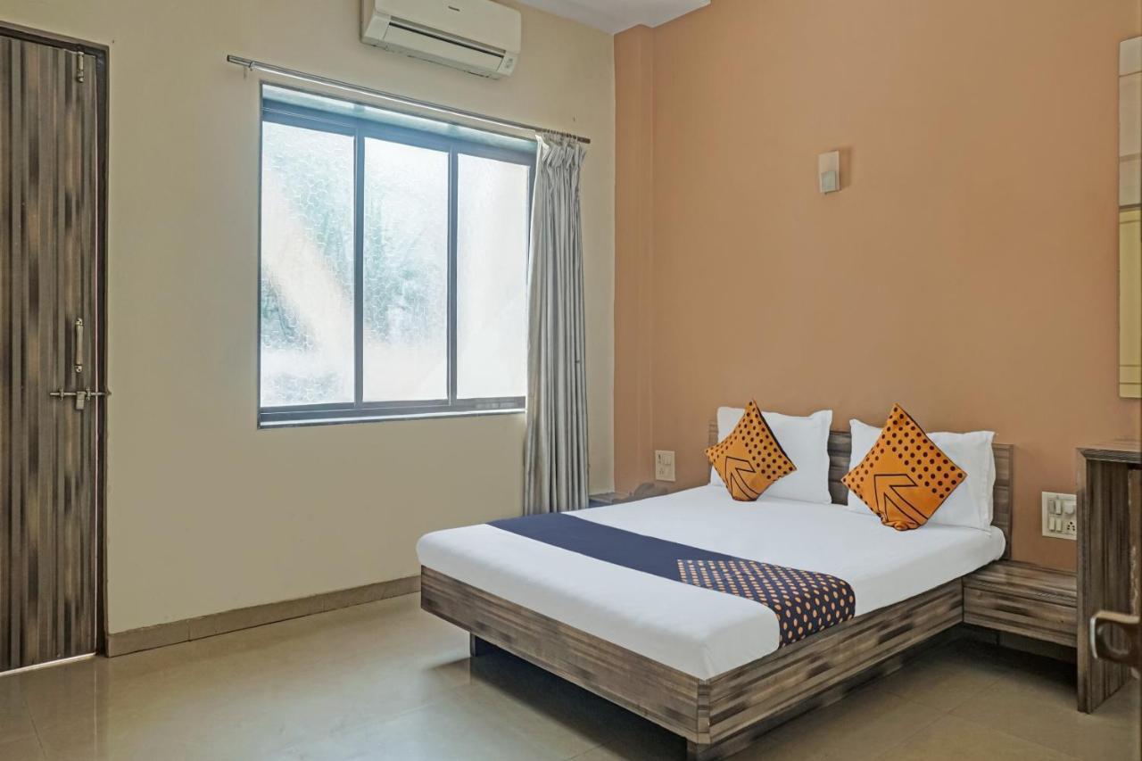 Mangvadi Oyo Flagship 75444 Hotel Kinara Lodging & Boarding المظهر الخارجي الصورة